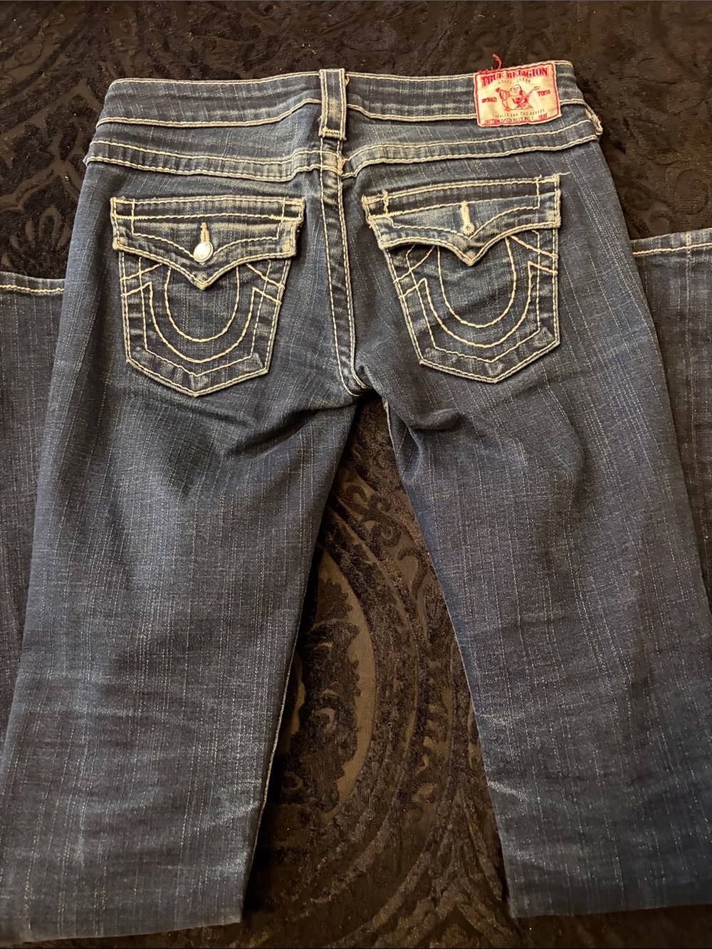 Lucky Brand Dark Blue Cropped Denim Jeans with Contrast Stitching